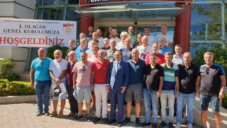 Veteran futbolcular resmi kimliklerine kavuştu