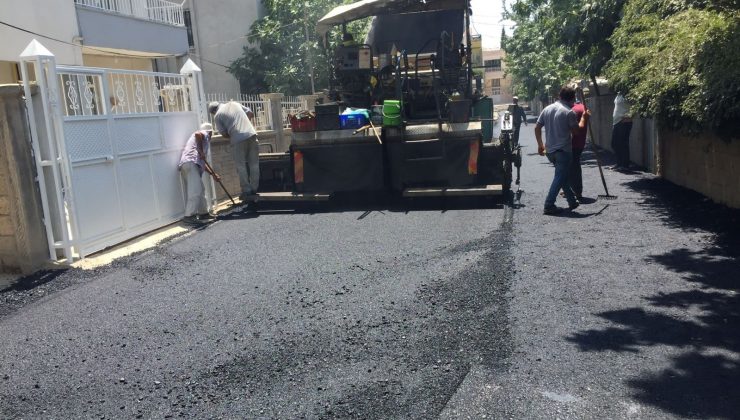Yeşilyurt mahallesinde asfalt çalışması