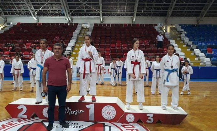 Yıldızlar karate Mersin il birinciliği sona erdi