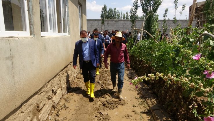 Yüksekova’da sel felaketinin yaraları sarılıyor