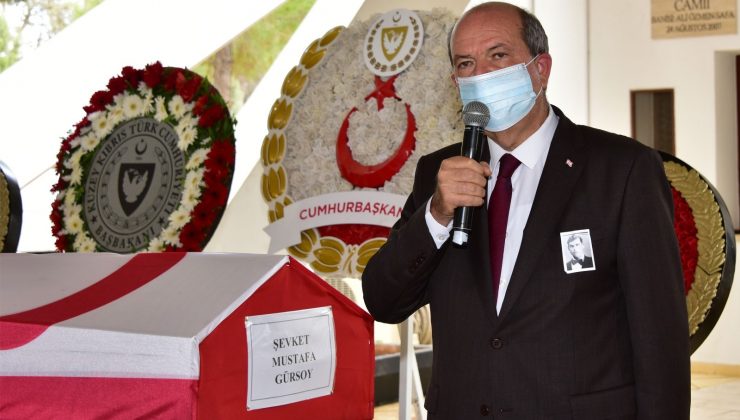 57 yıl sonra naaşı KKTC’ye getirilen şehit Gürsoy, askeri törenle defnedildi