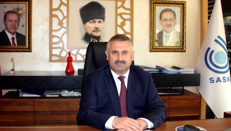 600’lük boru yerinden oynadı, karayolunu su bastı