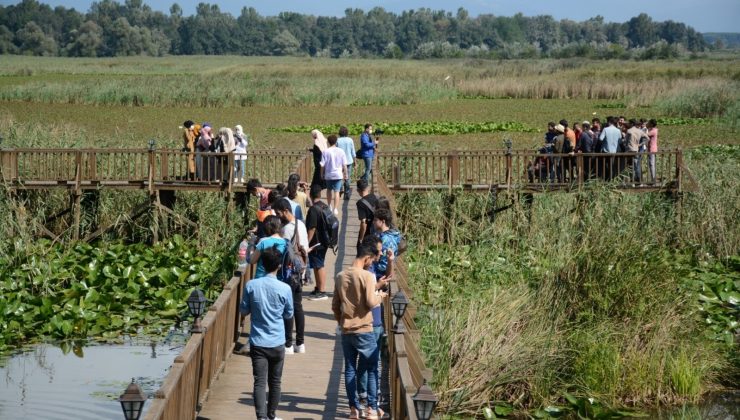 64 ülkeden gelen öğrenciye Düzce tanıtılıyor