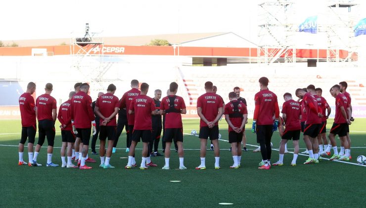 A Milli Futbol Takımı, Cebelitarık maçına hazır