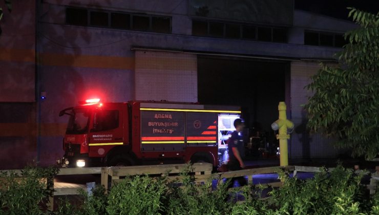 Adana’da tekstil fabrikasında yangın