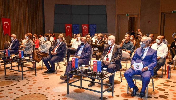 Adana’nın unutulmaya yüz tutmuş yemek kültürü ortaya çıkarılıyor
