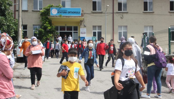 Afet bölgesi ilan edilen İnebolu’da yüz yüze eğitim başladı