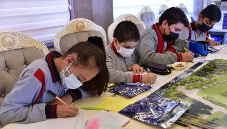 Ahlatlı öğrencilerden mektup arkadaşlığı