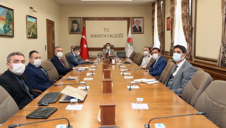 Amasya’da salgınla mücadele ve aşılama çalışmaları masaya yatırıldı