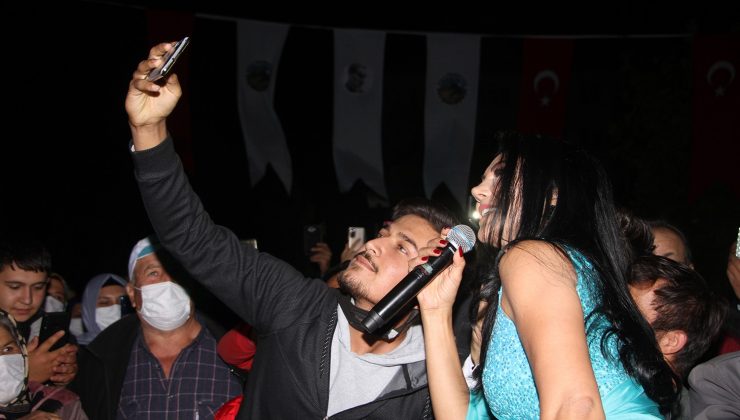 Ankaralı Ayşe, Kulalı hayranlarıyla buluştu