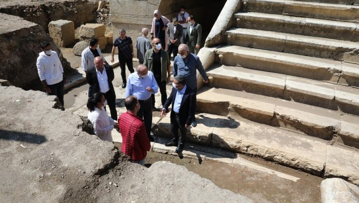 Antik kentte oturma alanları ortaya çıktı