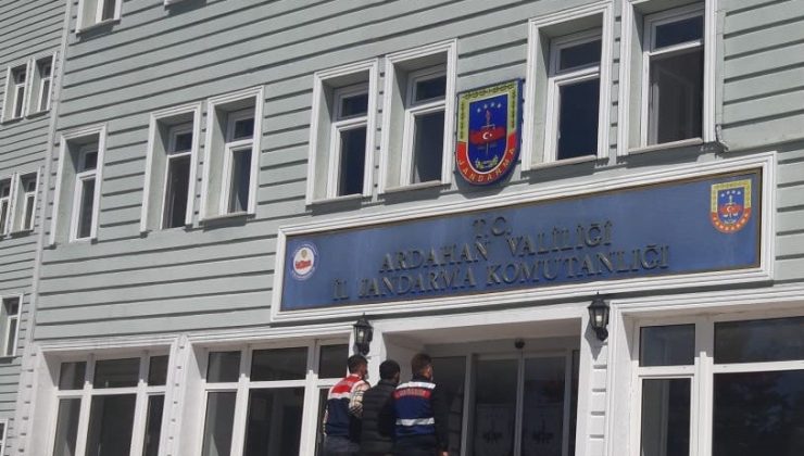 Ardahan’da terör örgütü PKK üyesi olduğu iddia edilen zanlı yakalandı