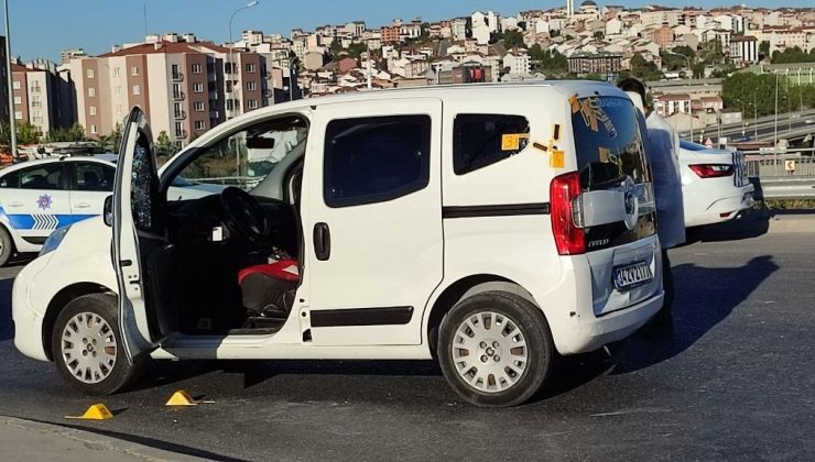 Arnavutköy’de trafikteki araca kurşun yağdırdılar