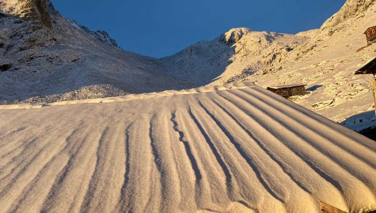 Artvin’de kar yağışı devam ediyor