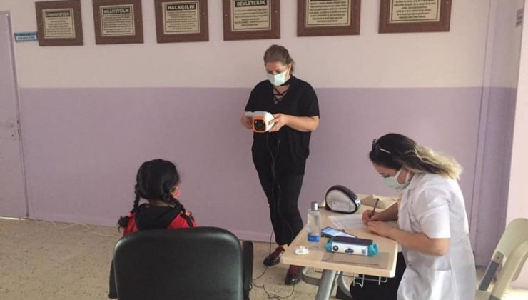 Babaeski’de ilkokul öğrencilerine göz taraması yapıldı