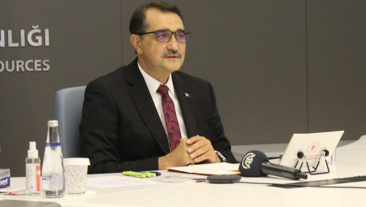 Bakan Dönmez: “GES ve RES yatırımlarımızda gaza sonuna kadar bastık”