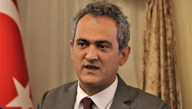 Bakan Özer’den Antalya’ya 12 ilkokul müjdesi