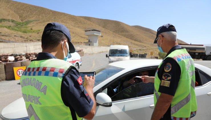 Başkale’de drone destekli trafik denetimi gerçekleştirildi