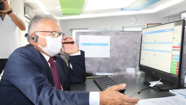 Başkan Büyükkılıç, KASKİ Çağrı Merkezi’nde talepleri dinledi