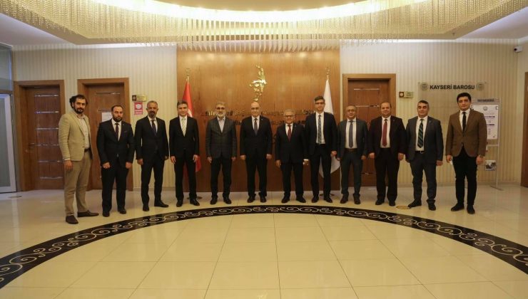 Başkan Büyükkılıç ziyaretlerde bulundu, gençlerle buluştu