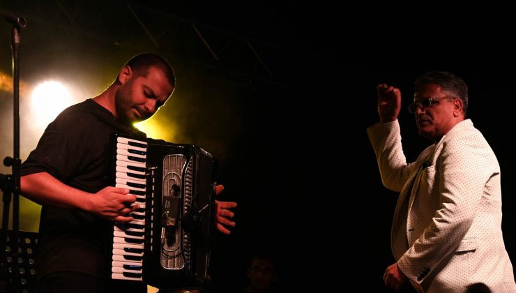 Başkan Çerçioğlu ve Günel Karaova Mahallesi’ne konser sözünü yerine getirdi