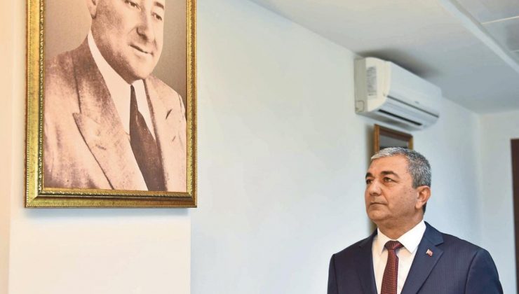 Başkan Kaplan Menderes ve arkadaşlarını unutmadı