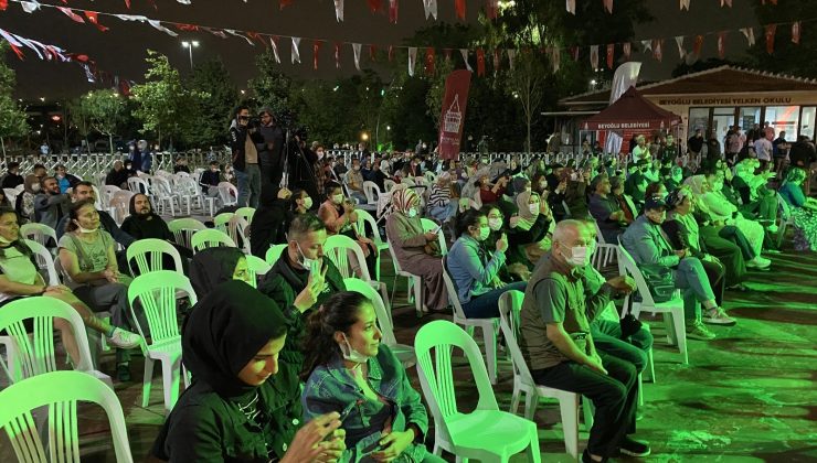 Beyoğlu Hasköy Sahne’de sıra gecesi