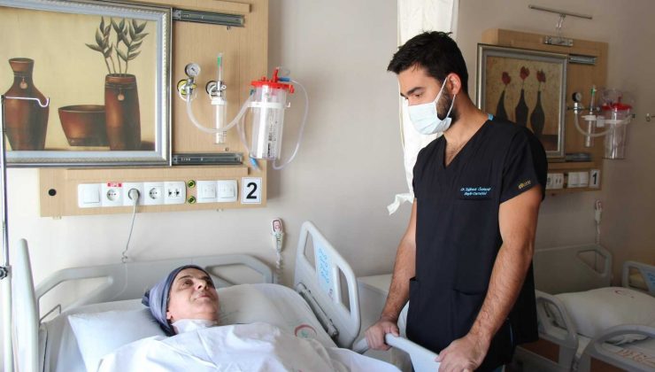 Bölgede yapılmayan boyun omuriliği daralması ameliyatı Mardin’de yapıldı