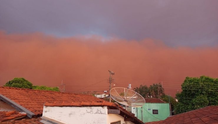 Brezilya’da kum fırtınası korku filmlerini aratmadı