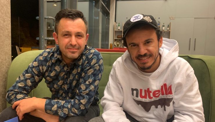 Buray, Avusturalyalı dostunu Çal’da buldu