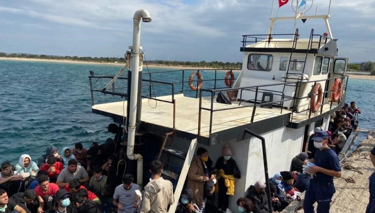 Çanakkale açıklarında 251 düzensiz göçmen yakalandı