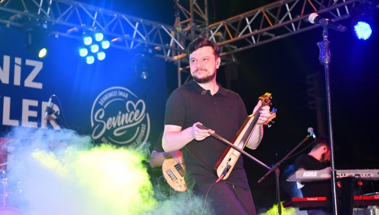 Çayırova Ekin Uzunlar ile coştu