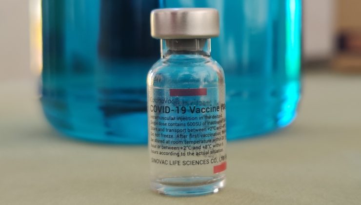 Cezayir’de 1 haftada 1 milyon kişi Covid-19’a karşı aşılandı