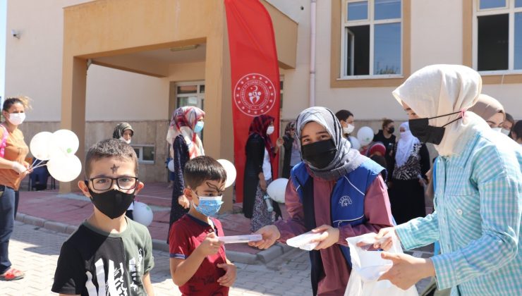 Çocuklar okula alışsın diye çaba