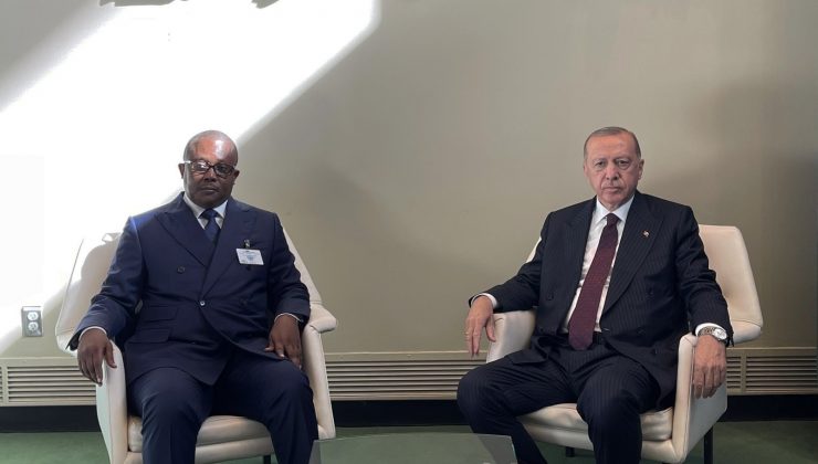 Cumhurbaşkanı Erdoğan, Gine Cumhurbaşkanı ile bir araya geldi