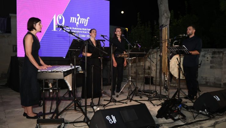 Damask Vocal Quartet, festivalde Tarsuslularla buluştu