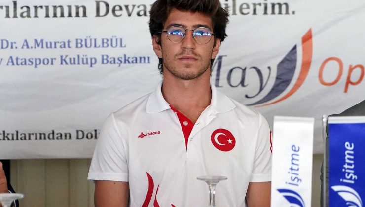 Derin Toparlak: “İstiklal Marşı okunurken hissettiklerim yorgunluğumu unutturdu”