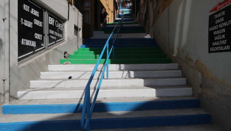 Doğan ve Cedit’e yeni merdiven