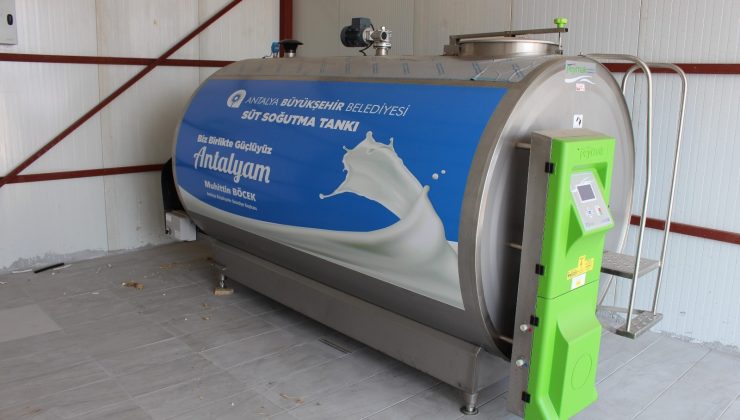 Döşemealtılı besicilere süt tankı hibe edildi