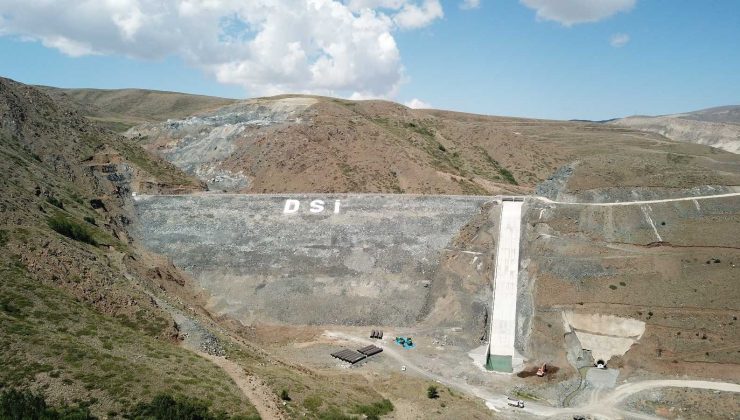 DSİ 8. Bölge Müdürü Yavuz, Turnaçayırı Barajında incelemede bulundu