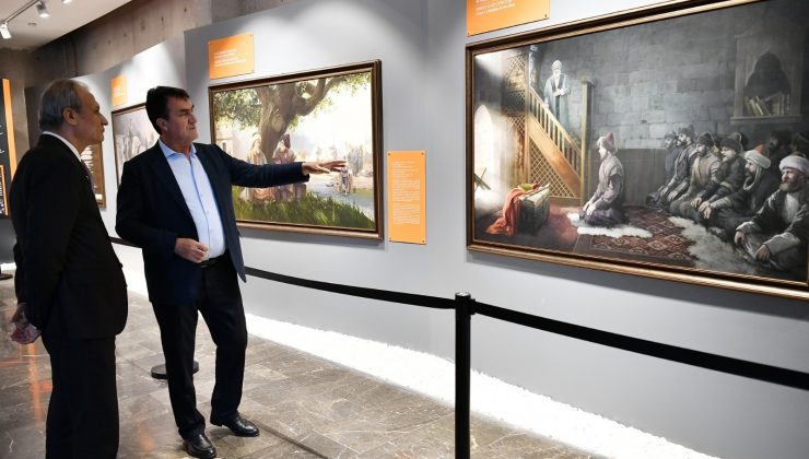 Dündar, Kaymakam Partal’ı Fetih Müzesi’nde ağırladı