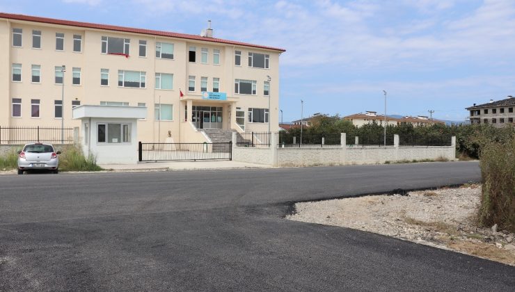 Düzce Belediyesi yollar da eğitime hazır hale getirildi