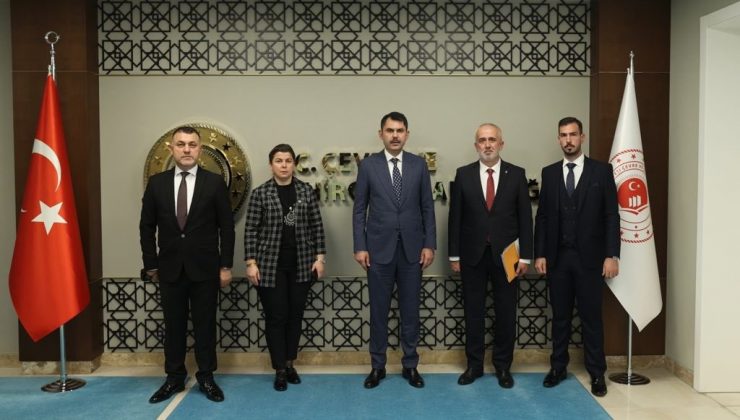 Düzce heyetinden Bakan Kurum’a ziyaret