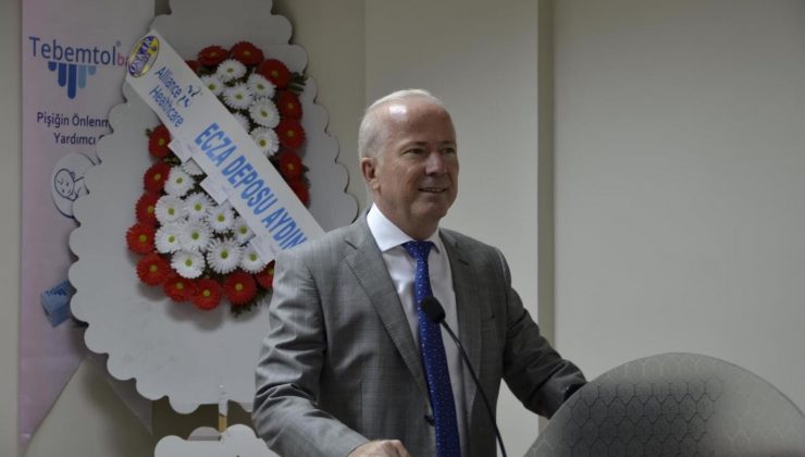 Eczacı Odası Başkanı Karaarslan güven tazeledi