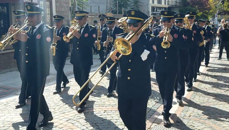 Edirne’de Ahilik Haftası kutlamaları renkli görüntülere sahne oldu