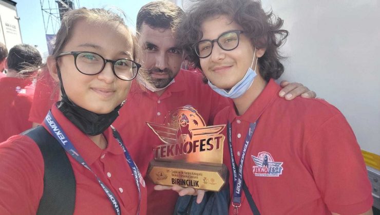 Edremitli gençler Teknofest’te birinci oldu