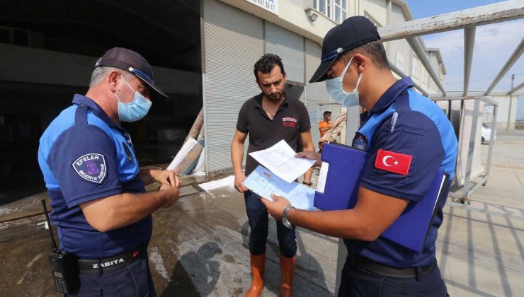 Efeler’de kayıt dışı çalışmanın önüne geçiliyor