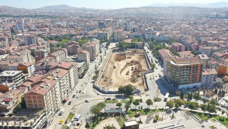 Elazığ’da Kent Meydanı Yer Altı Otoparkı ve Meydan Düzenleme Projesi devam ediyor