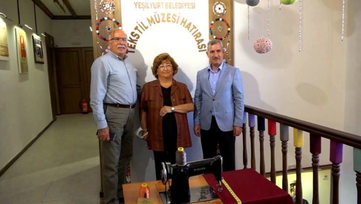 Eski Bakan Akşit, Yeşilyurt’taki tekstil müzesini inceledi
