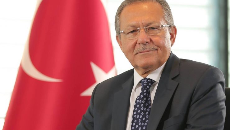Eski Milletvekili Ahmet Edip Uğur hayatını kaybetti